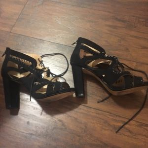 Casual block heel shoes
